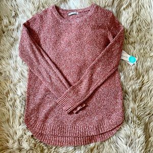 NWT! Pink Clover Pull Over Sweater in Pink! Cozy. Size Small